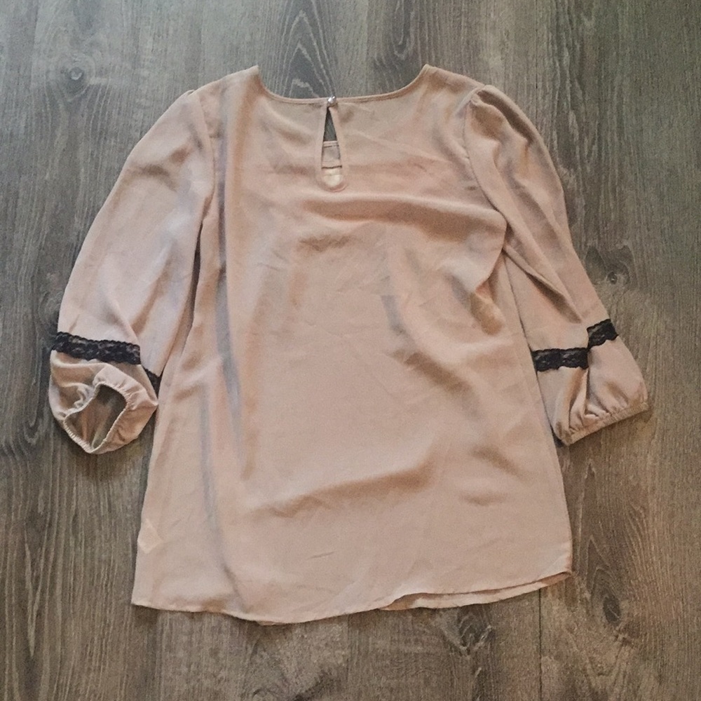 Maurice’s Blouse - Picture 3 of 4